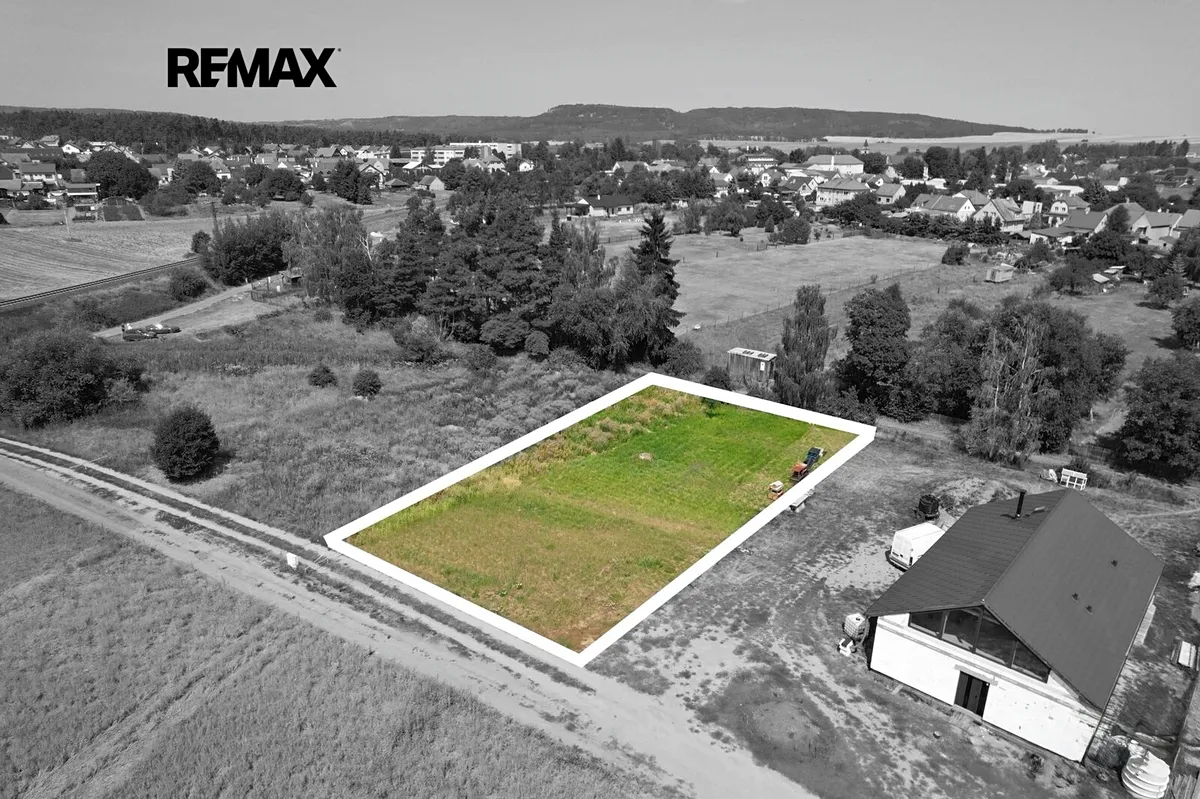 Prodej stavebního pozemku 1268 m²